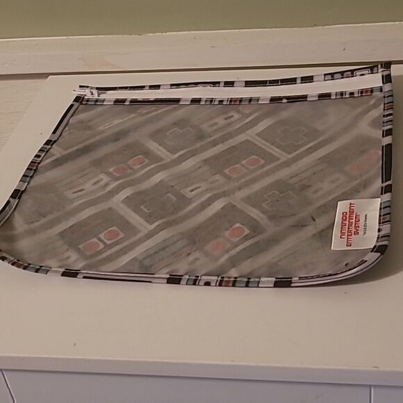 2016 Nintendo and Game Boy Bags - Picture 2 of 11